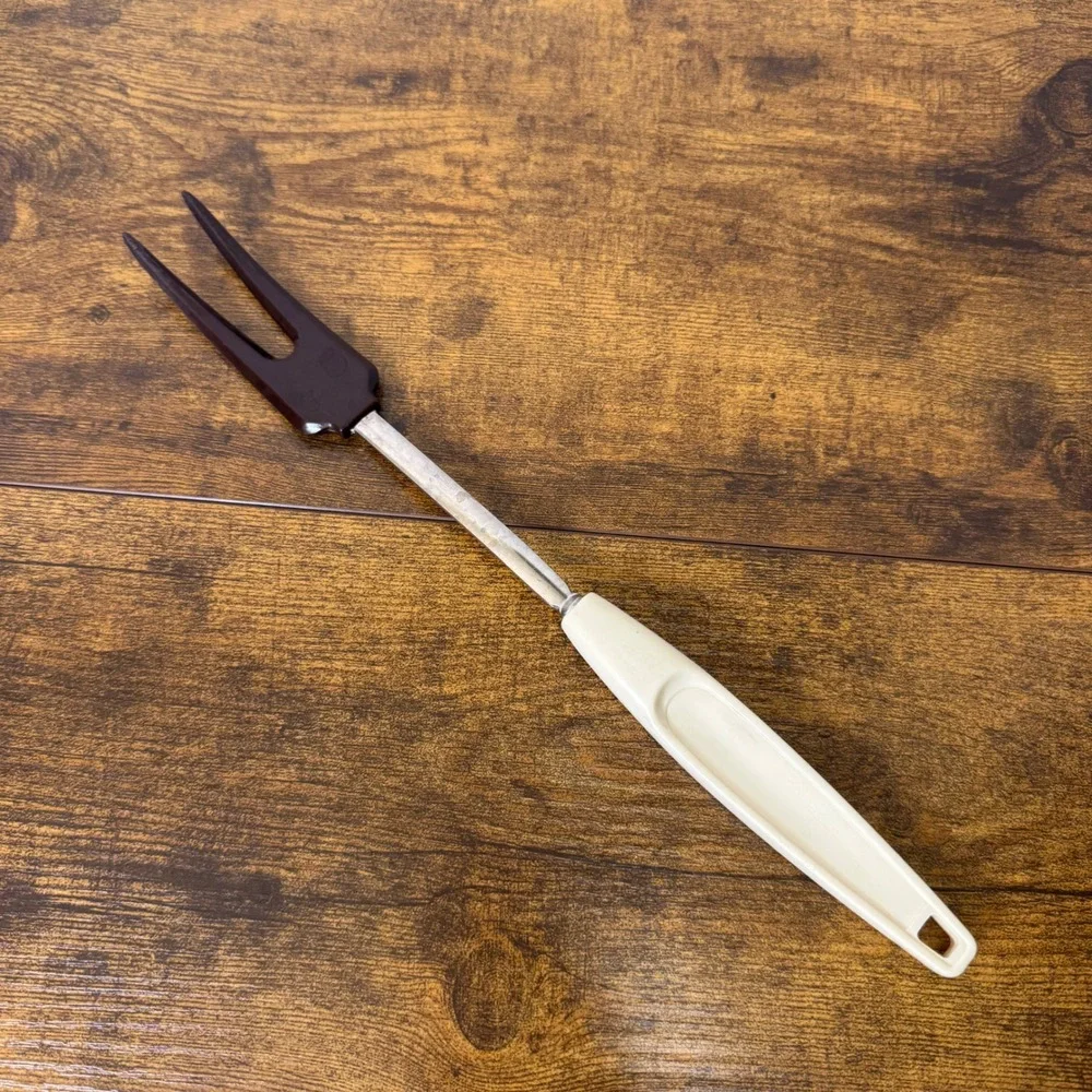 Vtg Mid Century Modern 2 Prong Serving‎ Fork Brown Cream Plastic Handle 12